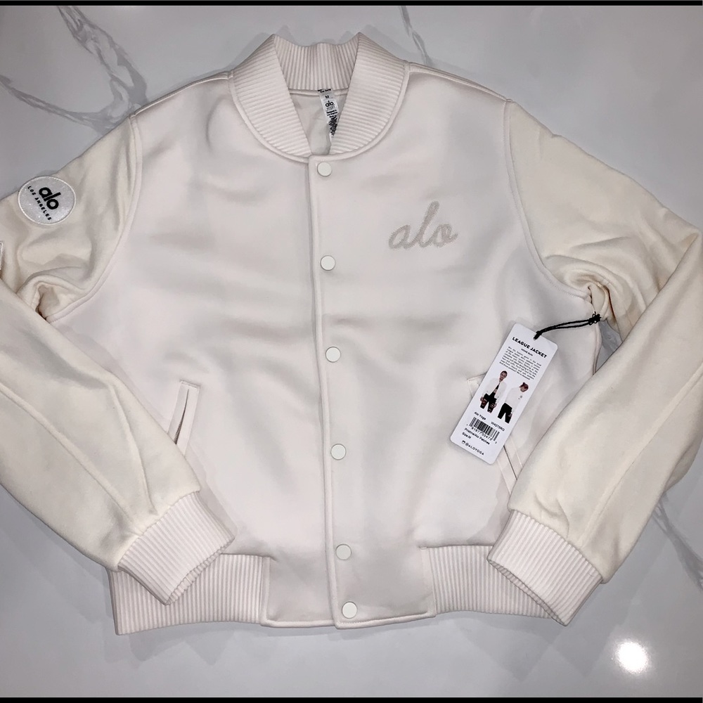 Alo League Jacket New with tag size M Medium